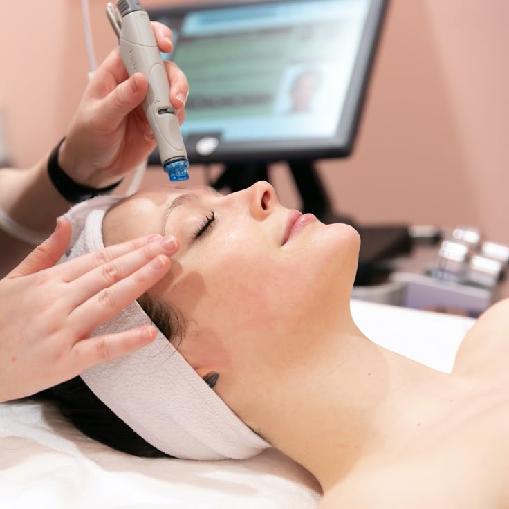 Why HydraFacial Is the Ultimate Skincare Treatment for Glowing Skin